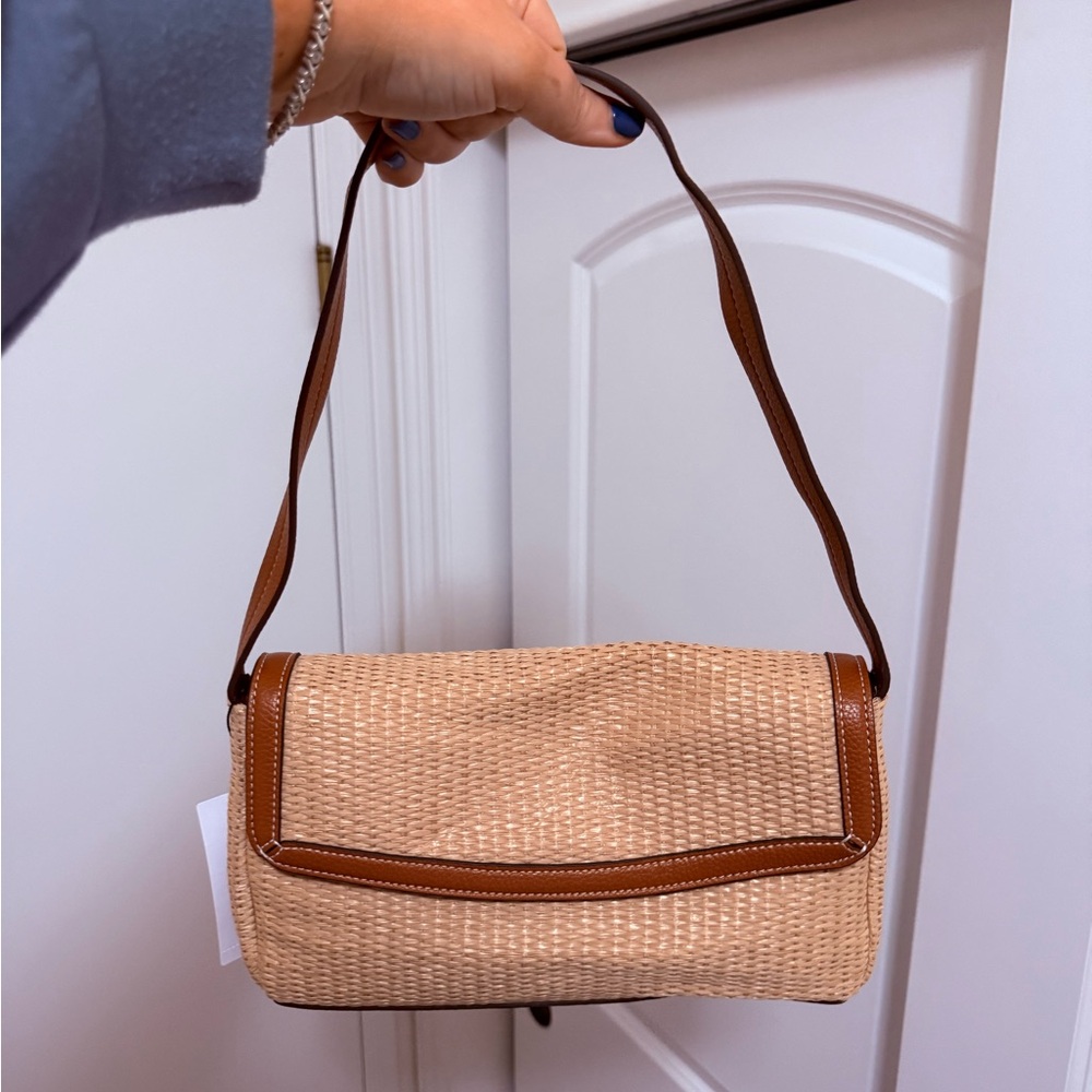 Elegant Tan and Brown Woven Shoulder Bag